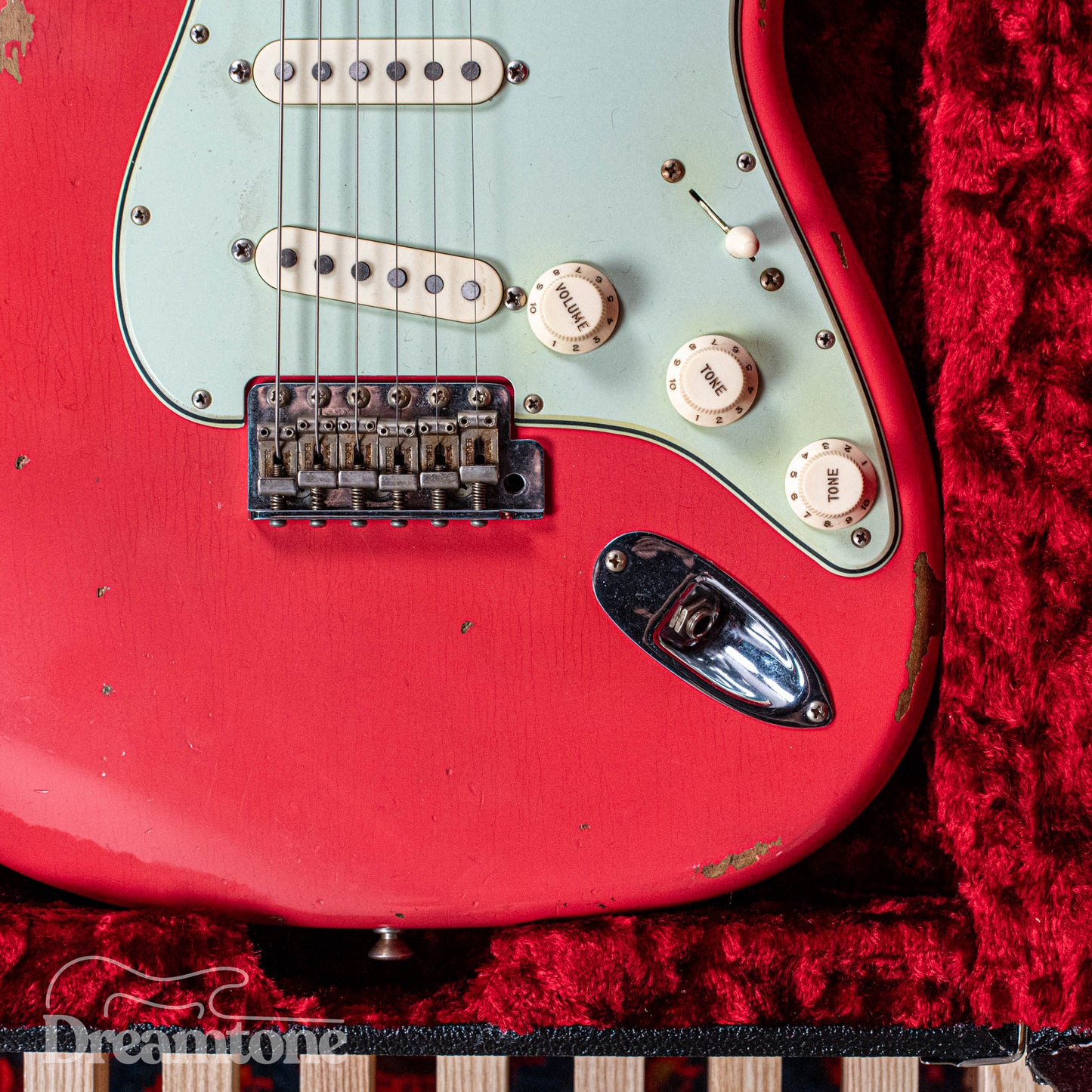 Fender Custom Shop NAMM '64 Stratocaster Faded Fiesta Red 2019 + $1,500